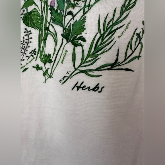 Liberty Graphics Live and Tell Women’s Fitted T-shirt - Picture 7 of 9